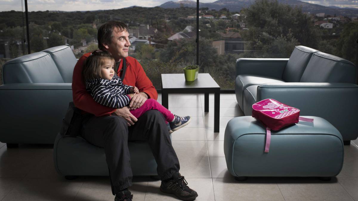 Jesús Fuentes y su hija, en Cotos de Monterrey.