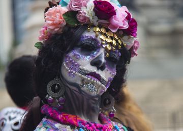 Los rostros de la gran procesión de catrinas en Ciudad de México