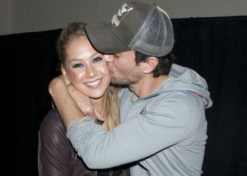 Enrique Iglesias quiere casarse con Anna Kournikova
