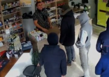 Un grupo de ladrones hace caso a su víctima y terminan detenidos
