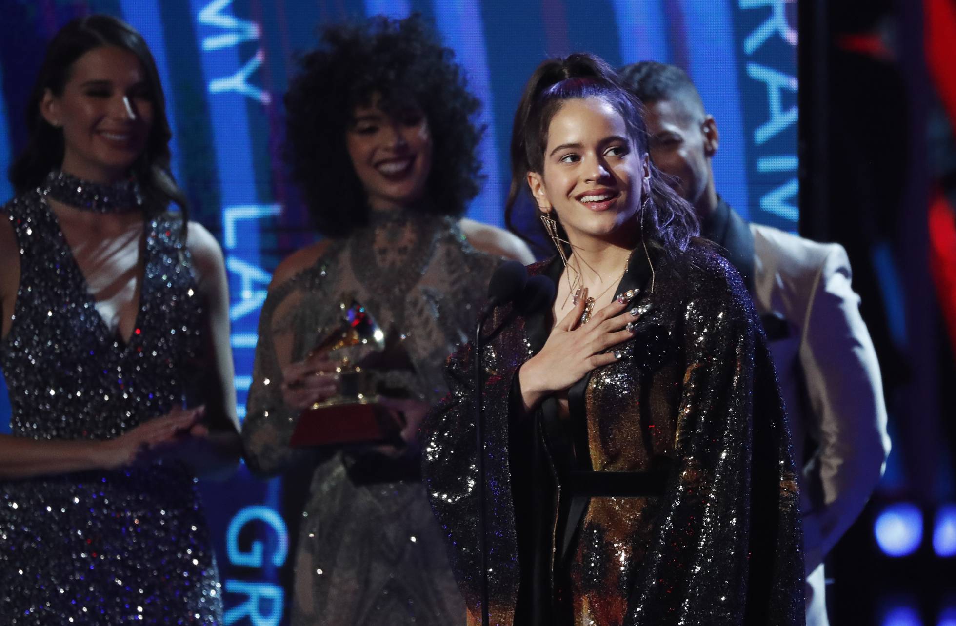 La ceremonia de los Grammy Latinos 2018, en imágenes