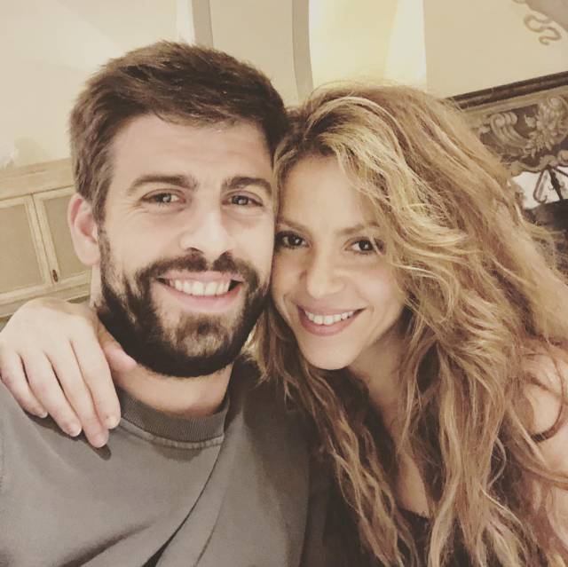 Shakira y Gerard Piqué, en una foto publicada por el futbolista.