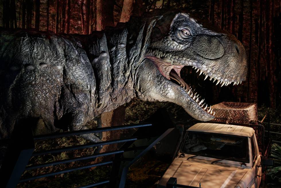 T-Rex, de malo malísimo a bueno de la película.