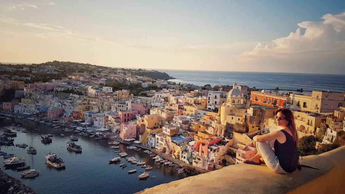 Puerto de Marina Corricella, en la isla de Procida.