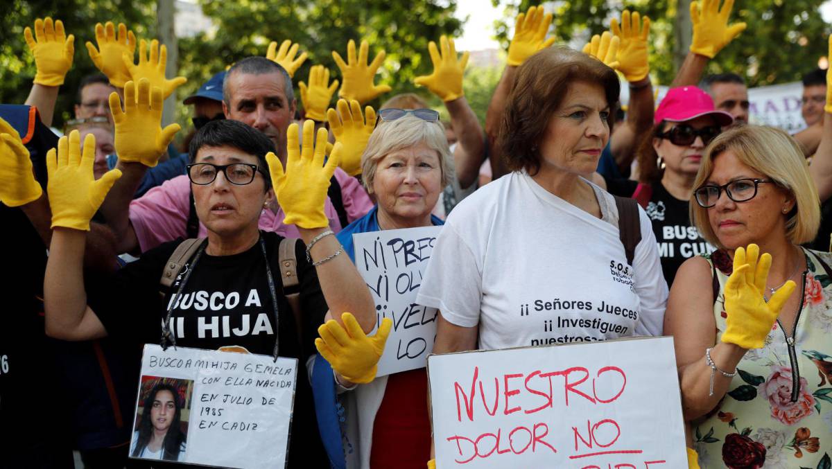 Manifestación por la trama de bebés robados.
