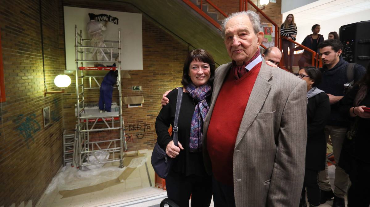 Nicolás Sánchez-Albornoz y Maruja Lamana.