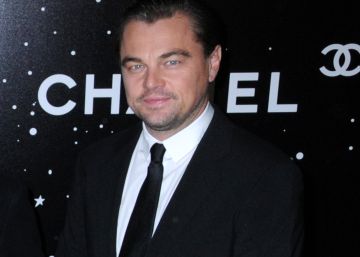 DiCaprio se gasta 2,5 millones en una obra de arte hecha con huesos de dinosaurio