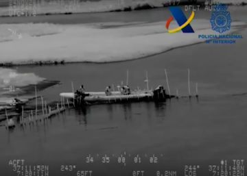 Incautadas 2,7 toneladas de hachís en la costa de Ayamonte tras darse a la fuga los presuntos autores del alijo