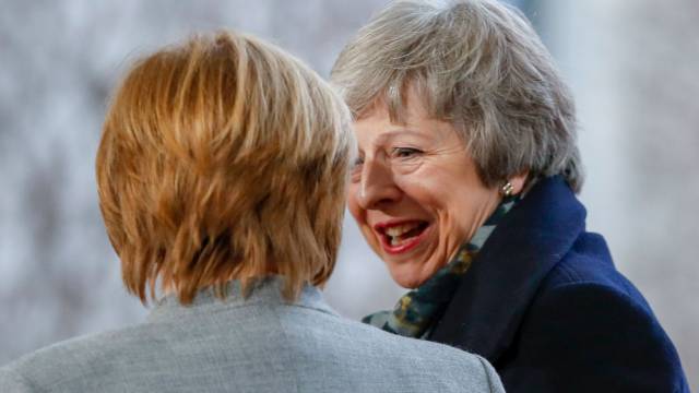 May y Merkel, este mediodía en Berlín.