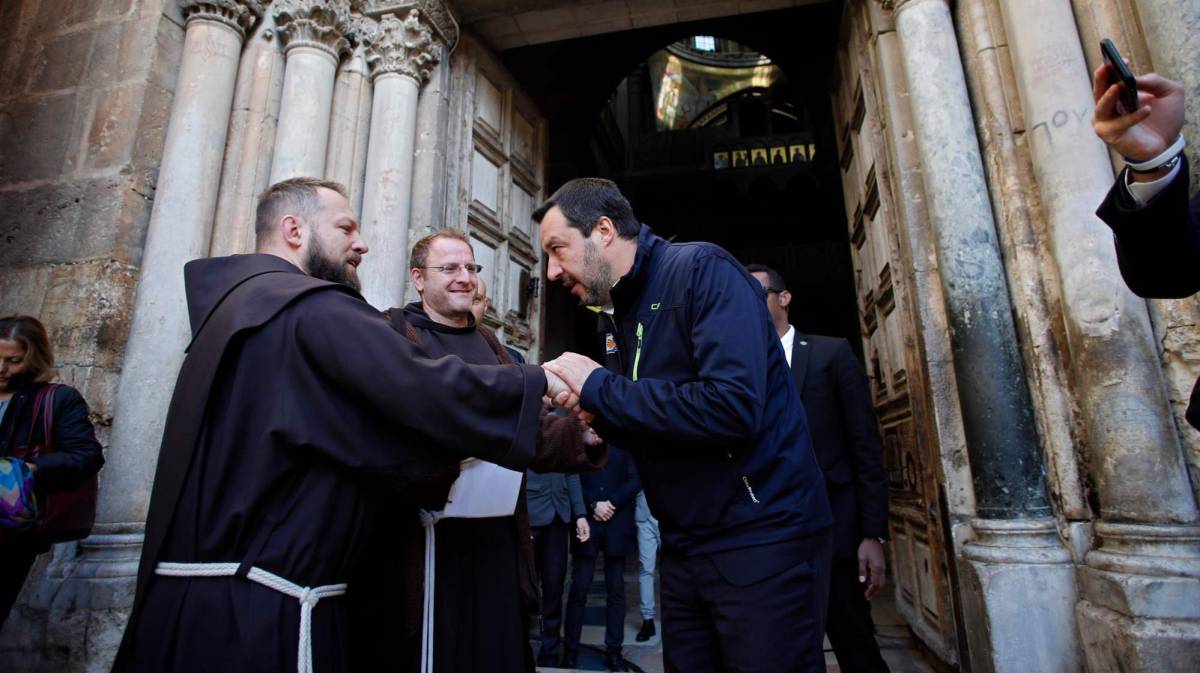 Matteo Salvini, este miércoles en el Santo Sepulcro en Jerusalén.