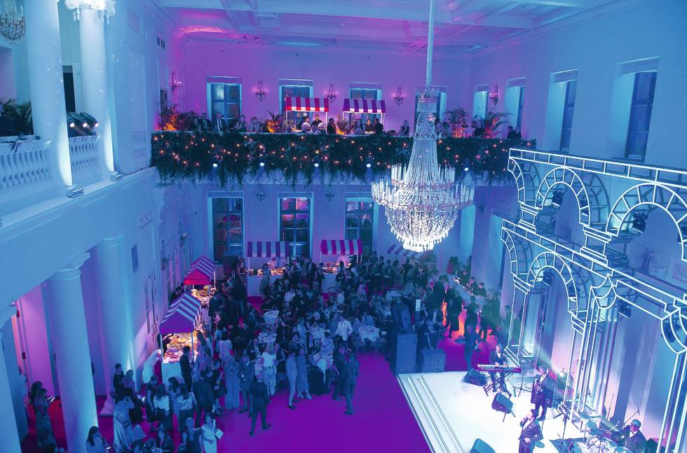 La fiesta que Bulgari celebró para sus clientes vip en Moscú el día de la inauguración.
