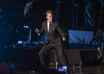 Luis Miguel la vuelve a liar en un concierto