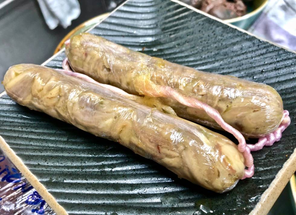 LENGUAS DE PATO DESHUESADAS Y ENROLLADAS CAPEL