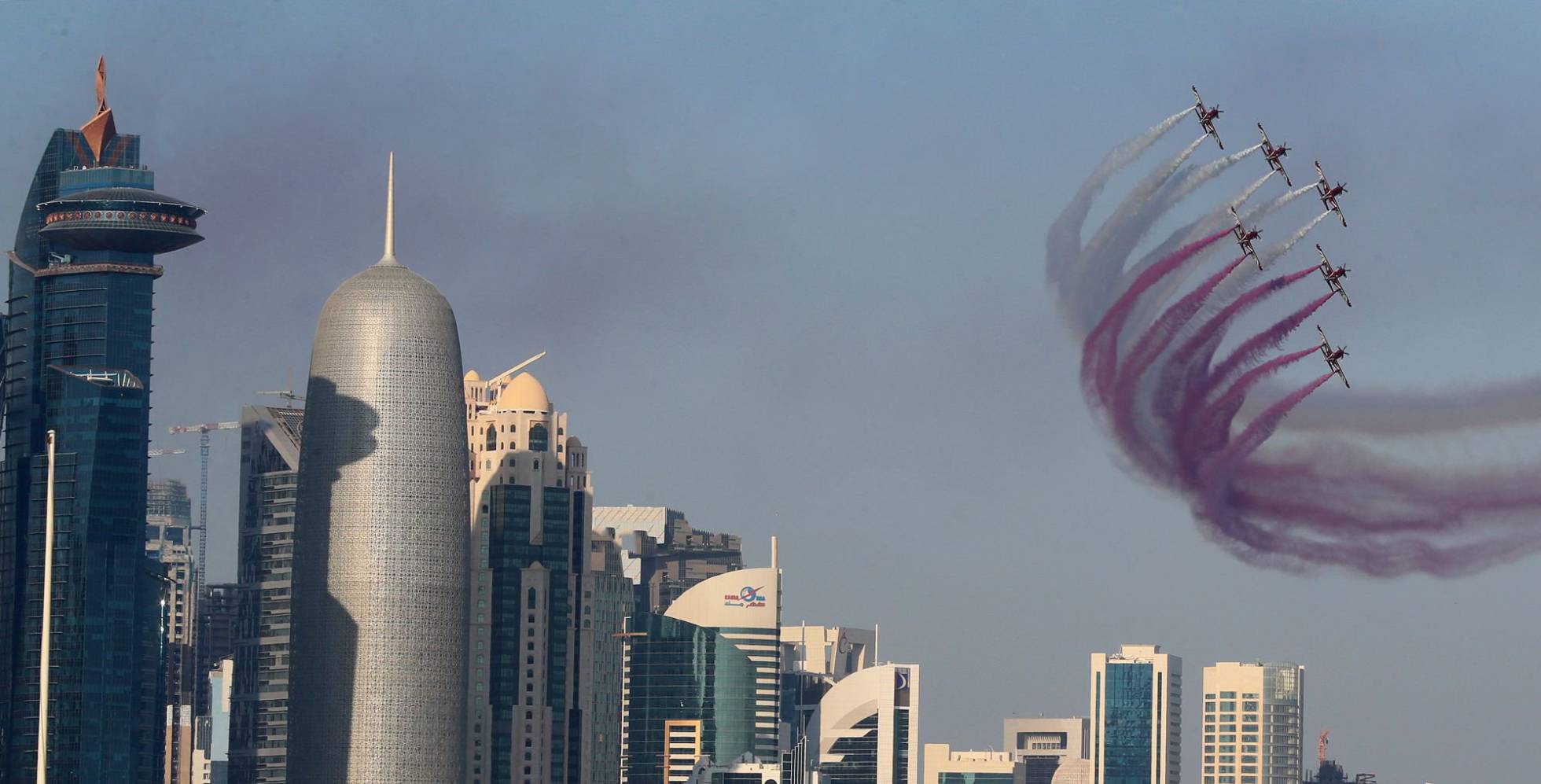 desfile de las fuerzas armadas de Qatar