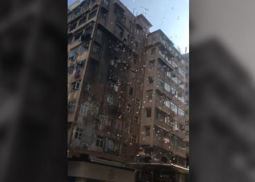 Detenido tras lanzar 6.000 dólares en un barrio pobre de Hong Kong