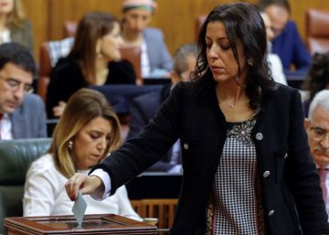 La constitución de la Mesa del Parlamento andaluz, en imágenes