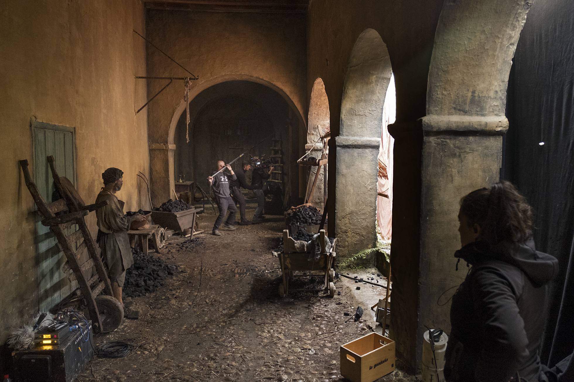 Rodaje de la segunda temporada de 'La Peste' en Carmona (Sevilla).