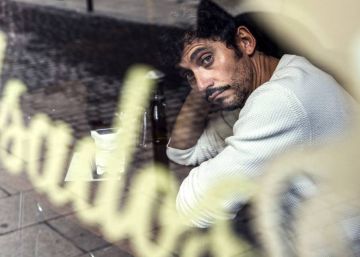 Paco León: “En la meva família, amb una molla de pa es fa or”