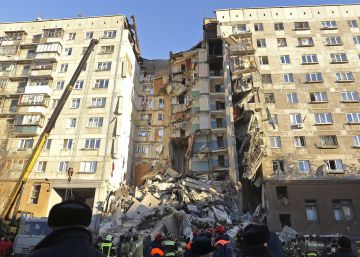 El derrumbe de un edificio en Rusia, en imágenes