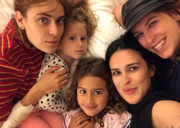 La foto de las cinco hijas de Bruce Willis, que van de 4 a 30 años