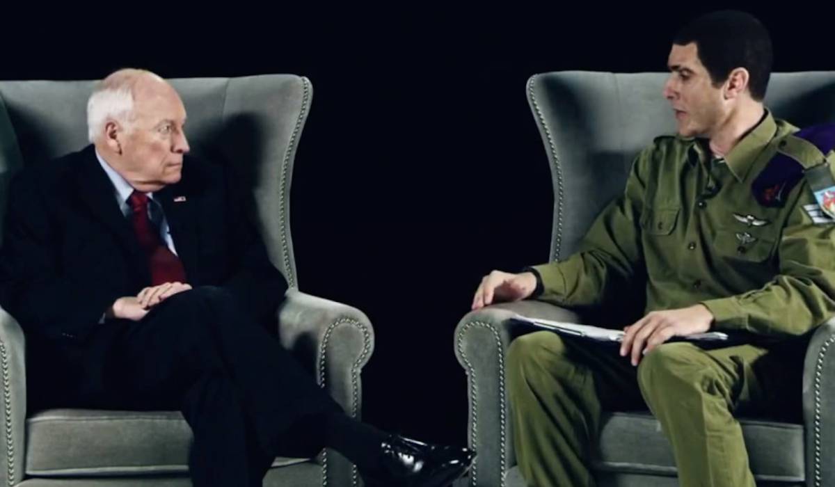 El día que Sacha Baron Cohen hizo caer en la trampa al responsable de la guerra de Irak