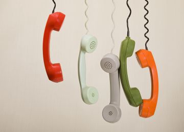 Ya nadie coge el teléfono: así hemos olvidado la cultura de la conversación