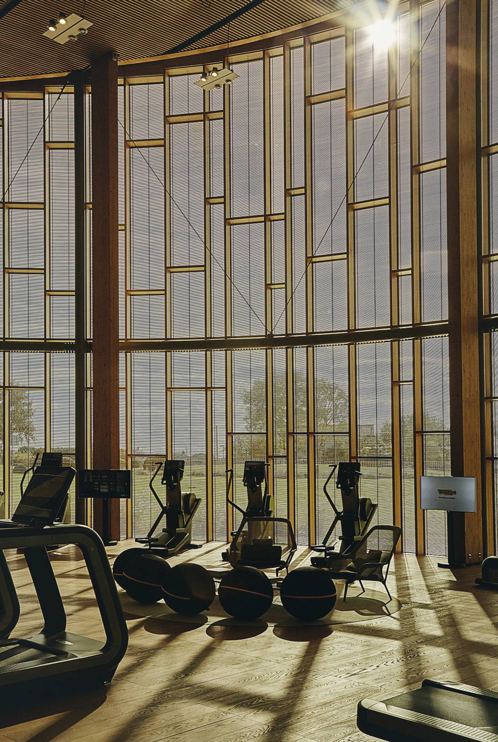 Las oficinas cuentan con un enorme gimnasio para sus empleados.