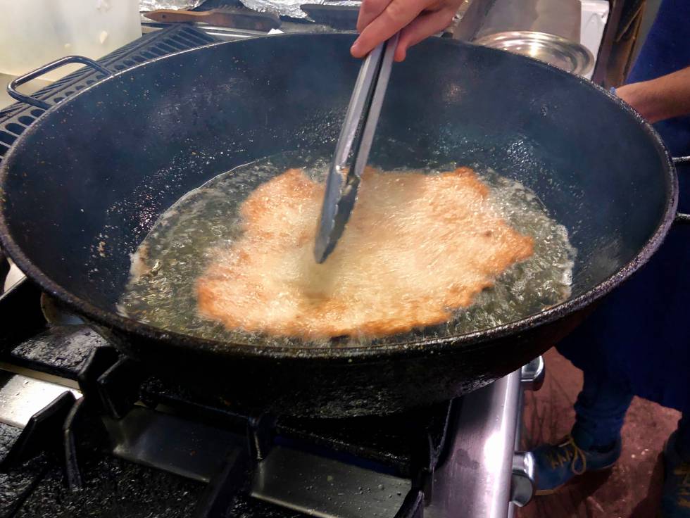 POCO ACEITE, LIMPIO Y MUY CALIENTE CAPEL