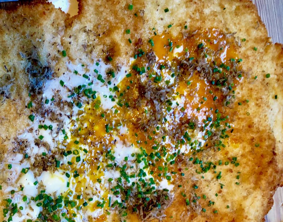 EL ESCALOPE DE FISMULER EN LA MESA CAPEL