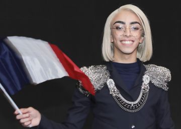 Francia manda a Eurovisión a un ídolo ‘queer’