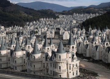 Burj Al Babas: El pueblo lleno de castillos vacíos