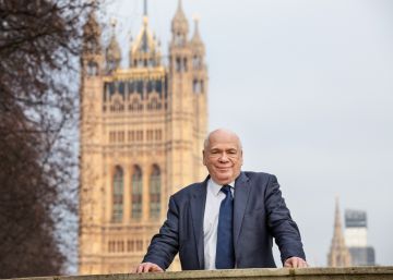 Lawrence Freedman: “Rusia es un actor gamberro que interfiere en asuntos de otros”