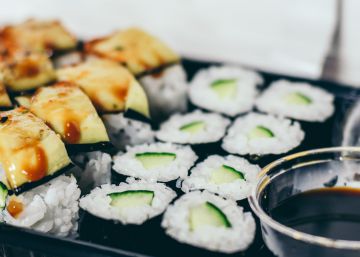 ¿Te preguntas cómo hacer sushi casero? Todo lo que necesitas para cocinarlo