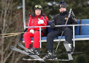 Putin y Lukashenko afianzan sus relaciones bilaterales con una jornada de esquí