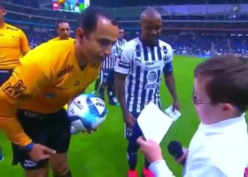 El emotivo gesto de un árbitro con un niño con Síndrome de Down