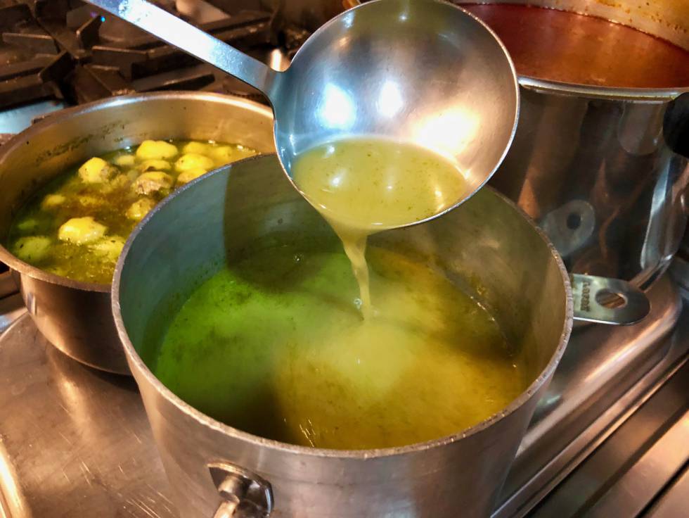 CALDO MOJO VERDE CAPEL
