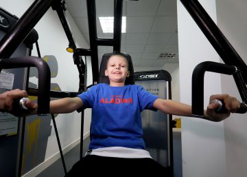Terapia deportiva para superar la leucemia en niños
