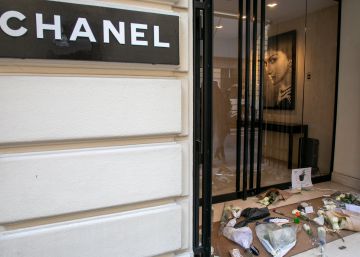 No habrá ceremonia de despedida a Karl Lagerfeld, según su deseo