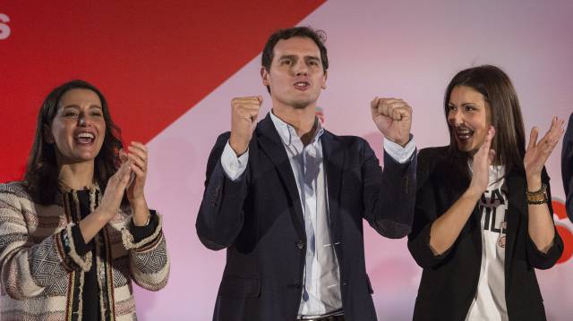 Arrimadas, Rivera y Roldán en Barcelona.