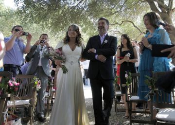 Mujeres casadas que pierden su nombre