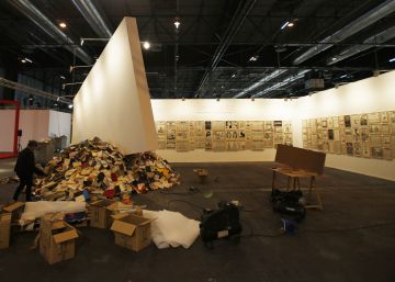 Fernando Bryce y Alicia Martín acompañan a EL PAÍS en ARCO