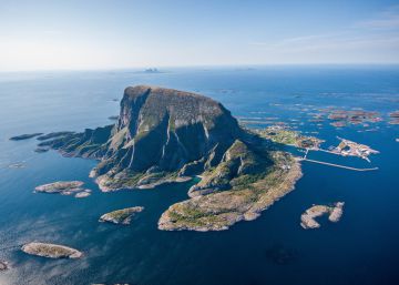 La isla que es rica gracias a los 10 salmones del tío Steinar