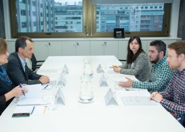 El Gobierno fija un salario mínimo de 16.422 euros brutos anuales para los jóvenes investigadores