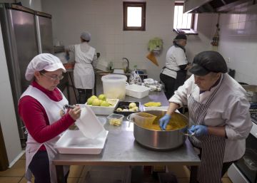 Mujeres de la asociación Zaharilla.