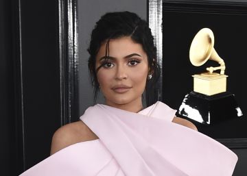 Kylie Jenner ya es la mujer joven más rica del mundo