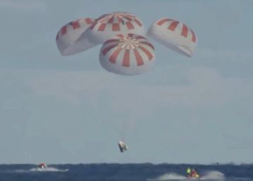 La cápsula de SpaceX ameriza con éxito en el Atlántico tras permanecer más de seis días en el espacio