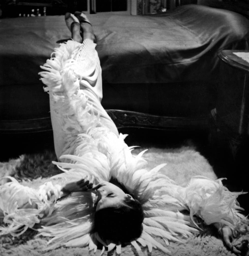 Delphine Seyrig, vestida por Coco Chanel en 'El año pasado en Marienbad'.