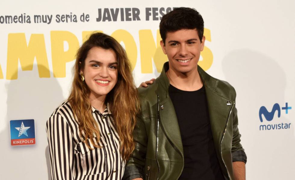 Amaya Romero y Alfred García en el estreno de la película 'Campeones' a principios de abril de 2018.