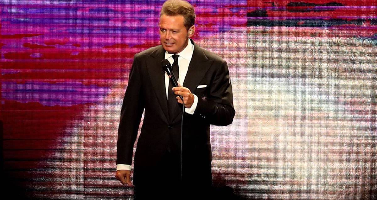 El cantante mexicano Luis Miguel en un concierto, en Bogotá, el pasado sábado