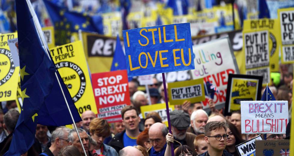 La manifestación en defensa de un segundo referéndum sobre el Brexit, en imágenes